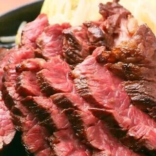 ビール付120分飲み放題!名物炙りもつ鍋、黒毛和牛イチボ肉ステーキ【もつ鍋特選コース】6500円