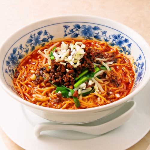 四川風担々麺