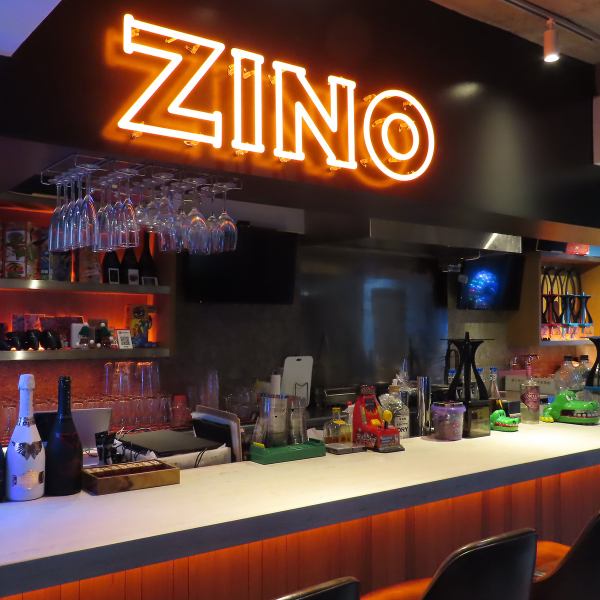 [A new style entertainment bar ☆] Can't decide whether to go to karaoke, play darts, or go to a bar? At "ZINO Shinjuku Kabukicho Yasukuni-dori Store," you can sing, throw, play, and drink as much as you want for just 660 yen (tax included) for 30 minutes. We've achieved unbelievable low prices and quality that you wouldn't normally expect! Even if you're alone, you're welcome! *An additional charge of 550 yen (tax included) applies.