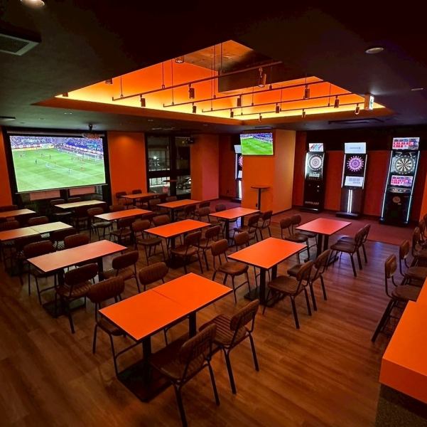 貸切30名様~最大150名様!営業時間外の貸切も大歓迎♪お気軽にお問い合わせください。ダーツ10台・卓球2台・120インチ大型スクリーン・店内複数モニター・プロジェクター・音響機器・ステージ・マイク・カラオケ