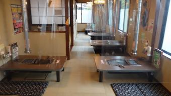 The tatami room table is perfect for groups ◎
