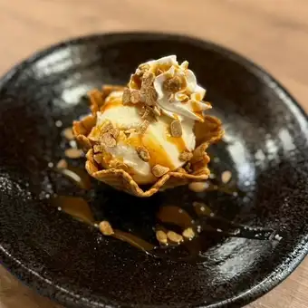 香脆納豆焦糖聖代