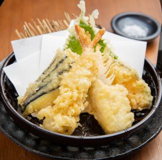 Assortment of 5 kinds of tempura today
