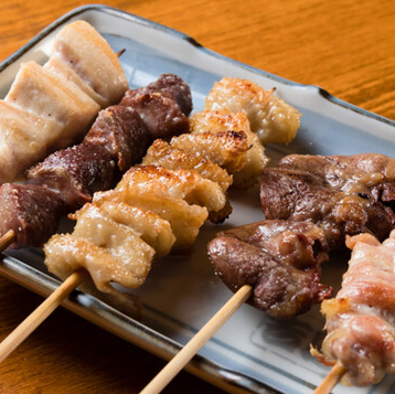 地鶏を使用した料理が自慢◎焼き鳥、刺身、唐揚げなど是非ご賞味ください★