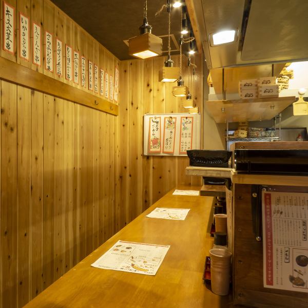 [One person is welcome ◎] We have 10 counters for one person! The counter seats surrounding the kitchen are a fun space where you can have fun talking with the staff ♪ Even if you are alone after work, feel free to stop by!