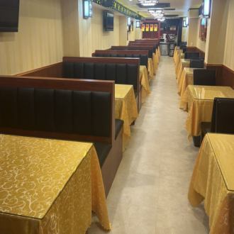 1st floor table seats 4 people × 7 seats