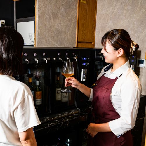 由侍酒師精心挑選的無限暢飲葡萄酒