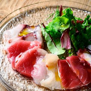 <北海道新鮮魚類和國產藍鰭鮪魚直接運送> 漁民們都愛吃的頂級生牛肉片
