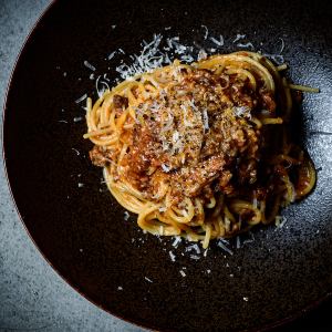 [用乾麵條製成的經典意麵] 博洛尼亞肉醬