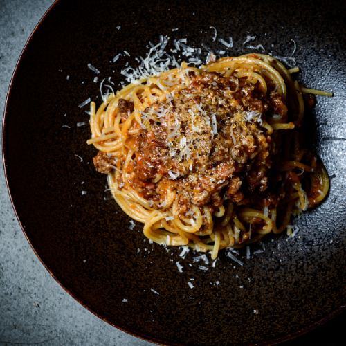[用乾麵條製成的經典意麵] 博洛尼亞肉醬