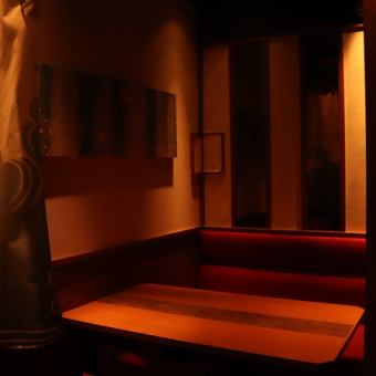 2名様～4名様までの扉付完全個室。扉付きの完全個室席で隣も気にせず騒いだり、大事な日に雰囲気を大切にご宴会をお楽しみ頂けます。名駅店では様々な場面ででお使い頂けます。名駅で個室居酒屋をお探しでしたら・・・女子会や記念日にも。