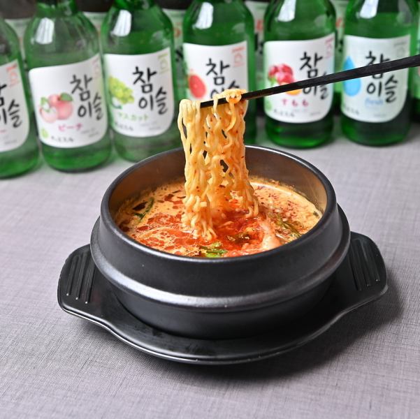 더운 계절도 추운 계절도 맛있는 김치찌개♪