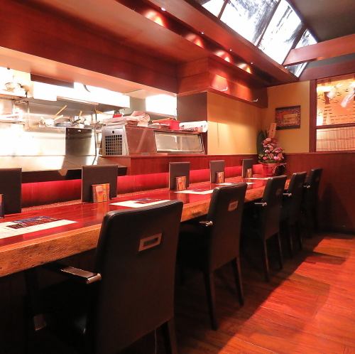 <p>【おひとり様でのサク飲みもOK♪】駅チカ店舗でお仕事帰りに立ち寄りやすい立地！！テーブルカウンターもありますので、おひとり様でのサク飲みやお食事にぴったりです♪当店自慢の本格和食を、美味しいお酒を片手にごゆっくりとご堪能ください。是非おひとり様でもお気軽にご来店お待ちしております！！</p>