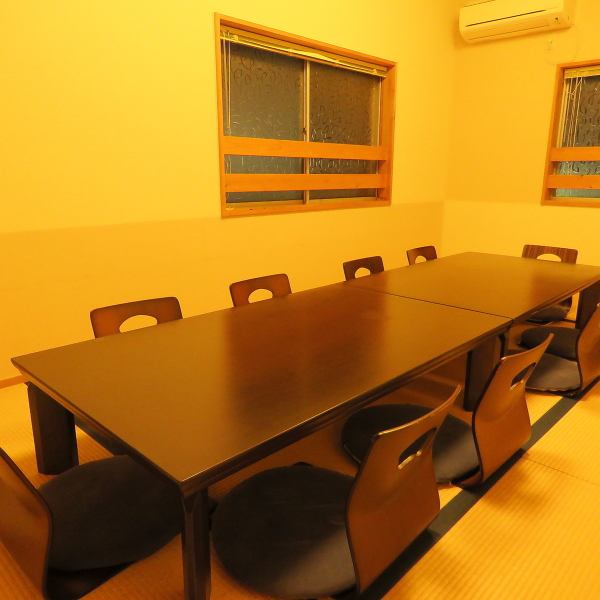 2F is in a private room and can be used for about 12 people.Please enjoy your delicious cuisine and alcohol with your friends only.