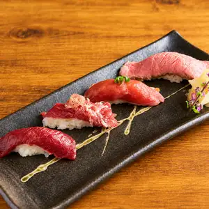 马肉寿司