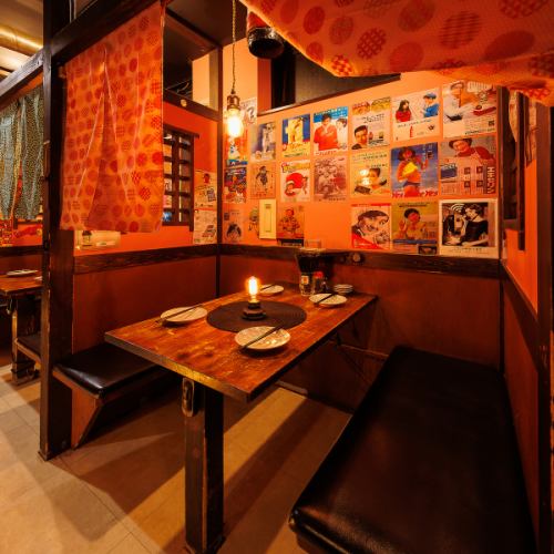 2名様から個室席でご案内させていただきます。少人数様向けの個室は気の知れた仲間との飲み会,外せない接待など幅広いシーンにご利用いただいております!お席のご要望やご質問などございましたらお気軽にお電話でお問い合わせくださいませ♪(船橋/個室/居酒屋/飲み放題/宴会/女子会/接待/餃子)