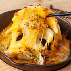 熱々鉄板チーズ餃子