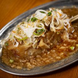 豚の一撃（炙り豚二郎串）