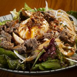 ピリ辛坦々サラダ