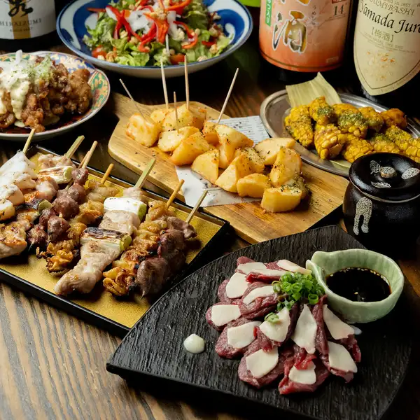 [2-Hour All-You-Can-Drink Included] Our Top Recommendation! 8 Dishes Including Premium Horse Sashimi, Charcoal-Grilled Skewers, and Mentaiko Butter Potatoes - 5480 Yen