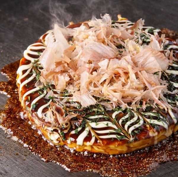 多数の試作を繰り返し完成されたお好み焼き