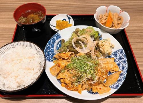 豚キムチ定食