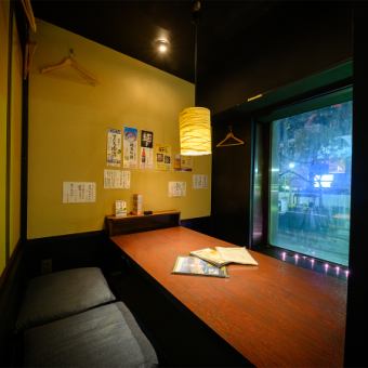 The 12-person private room can be divided in half to accommodate 6 people.