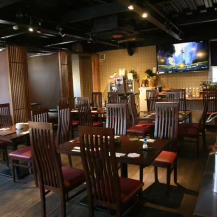 品数100品以上!嬉しい飲み放題付き♪【食べ飲み放題コース 2時間】4000円(税込)