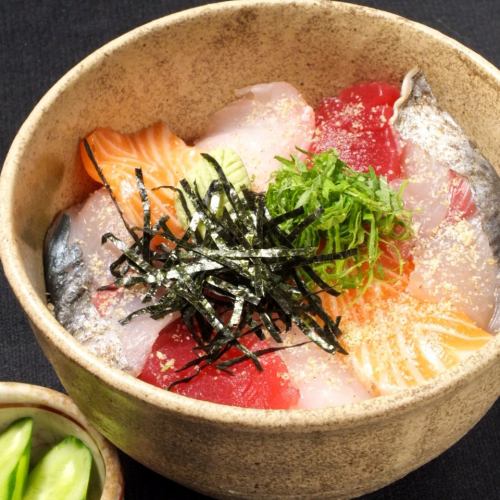 海鮮ミニ漬け丼