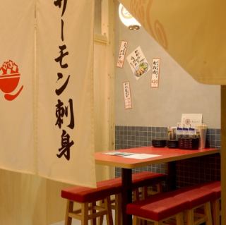 大人数様での飲み会におすすめです。貸切も可能です。リーズナブルで美味しい料理と、種類豊富なお酒でみんなでわいわい楽しみましょう♪