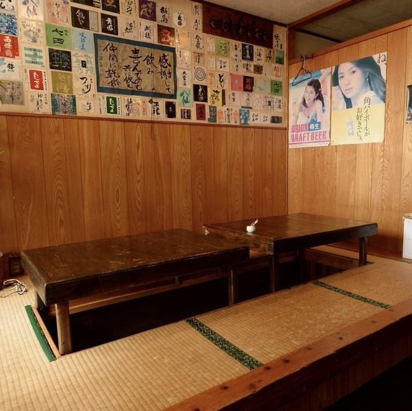 ゆったりとお寛ぎいただきたいという店主の想いから、お座敷は本来6名様対応のお席を3名様まででご案内しております。◎お料理でテーブルがいっぱいになることも。大切な方との語らいの時間を、周りを気にせず、心ゆくまでお過ごしいただけます。ご家族やご友人との食事に最適です♪