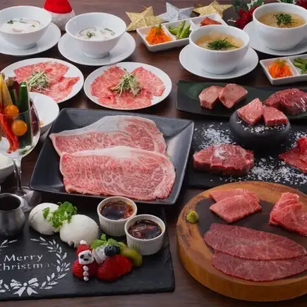 【クリスマスコース】厚切り霜降りタンや和牛盛り合わせなど乾杯スパークリング付全14品12,000円