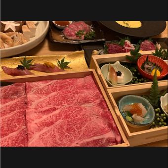 Japanese black beef sukiyaki [Sakura] course made using domestic Japanese black beef A4 rank or above 5 dishes total 10,450 yen (tax included)