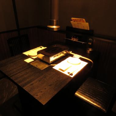 We have private rooms where you can enjoy yakiniku without worrying about others around you, so it is recommended for small private gatherings with friends, family meals, and business entertainment.