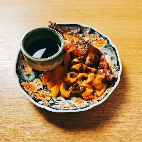 ホヤの刺身