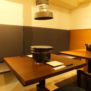 テーブル席は2名様~もご利用OK!