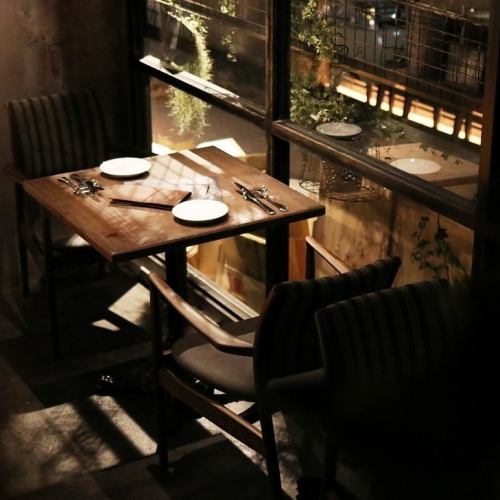 [1F] Table seat (by the window)