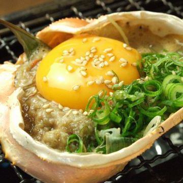 Grilled crab miso (crab miso, egg, special sauce)
