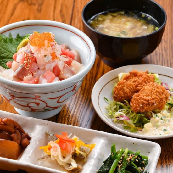 袋町・本通からすぐ!!人気の居酒屋「浜けん」でランチを♪