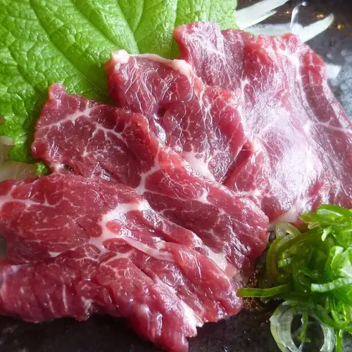 馬刺し