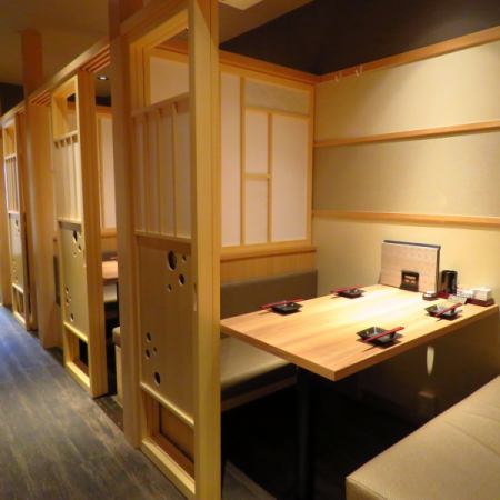 Equipped with a private room that is OK for 2 people! Enjoy a higher-grade meal with authentic chicken dishes♪