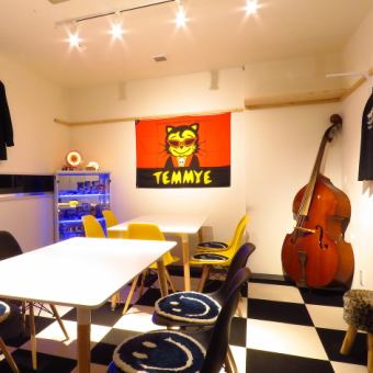 It is also possible to charter the floor using a private room! It can be used by 10 to 12 people ♪