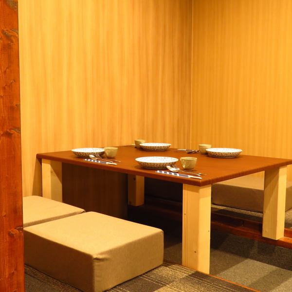 《Japanese-style room》 We can guide you to a wide range of spacious digging seats depending on the number of customers! We can also accept banquets using digging seats, so please feel free to make a reservation ♪ Also, seats Acrylic partitions are also installed between the seats, so we are waiting for hygiene measures!