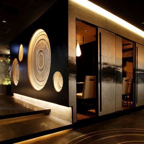 幻想的な落ち着きの空間で日常を忘れて別空間を体験