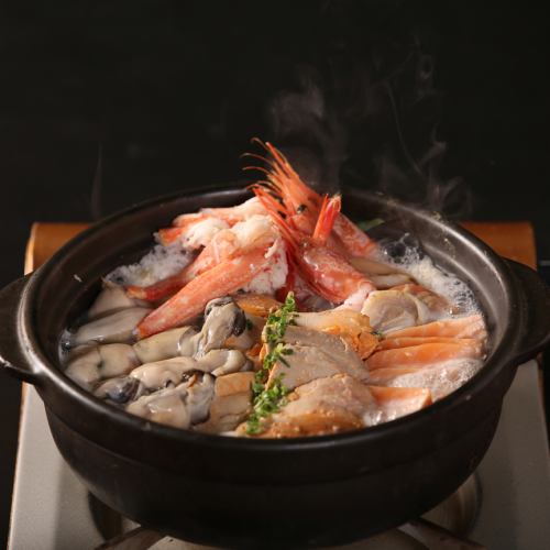 奢華!生蠔安康魚肝海鮮火鍋