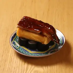鰻魚和日本高湯捲蛋
