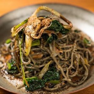 黒いペペロンチーノ