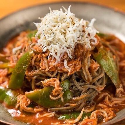 しらすと万願寺のアラビアータ