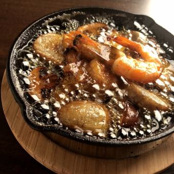 ボリューム◎野菜をたくさん使った料理7品コース　プラス2200円(税込)で100分間飲み放題