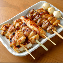 Assorted grilled chicken